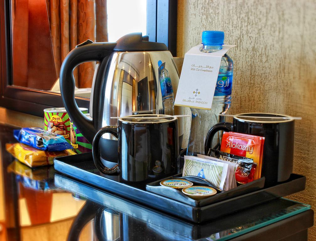 Paragon Hotel Абу Даби Екстериор снимка